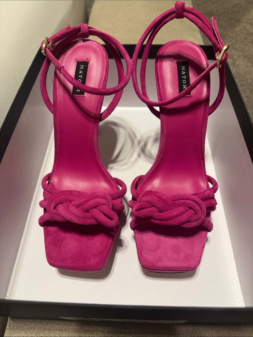 💖 Natori Chizu Suede Knotted Bow Platform Heels – Dragon Fruit 💖 Size - 9
